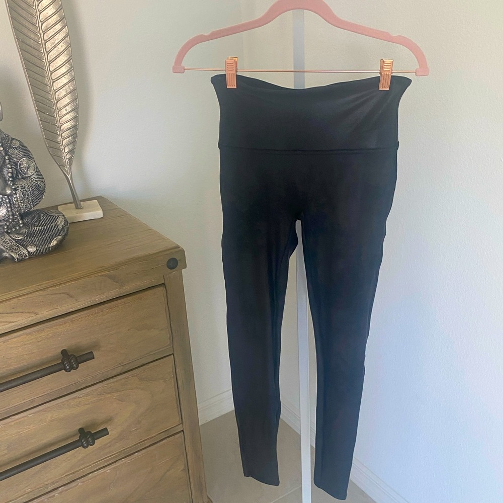 spanx medium faux leather leggings